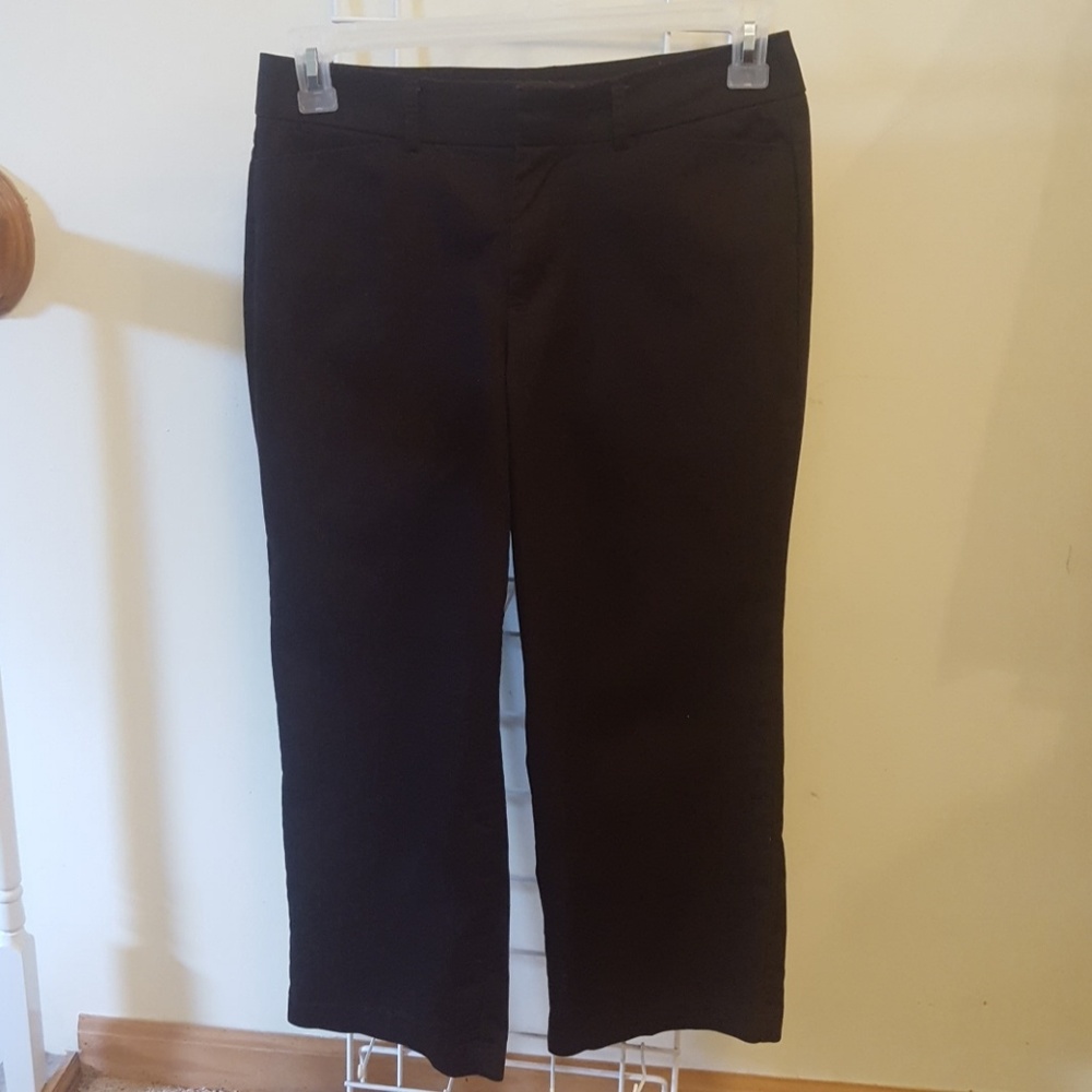 Dockers 💙Mid Rise-Curvy Women Brown Capris Pants